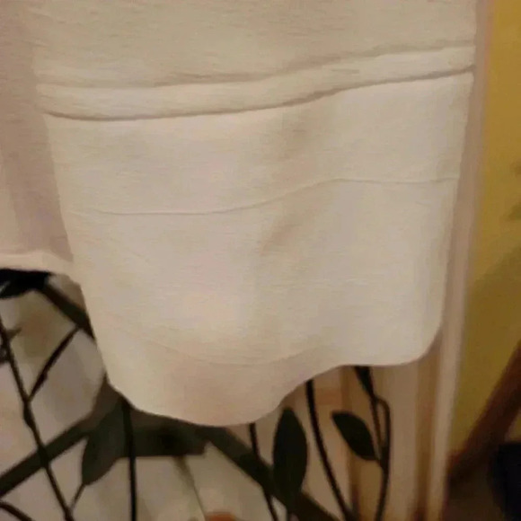 White Classic  Front Button Blouse Long Sleeves with Cuffs M size by L Lune - Picture 7 of 7